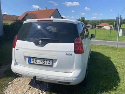 PEUGEOT 5008 1.6 BlueHDi Style Style+ (7 személyes )