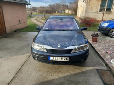 RENAULT LAGUNA 1.8 Dynamique