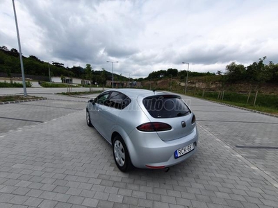 SEAT LEON 1.6 MPI Reference