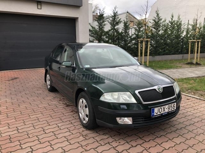 SKODA OCTAVIA 1.6 Elegance M.O.-i /Valós km !DIGITÁLIS KLÍMA !