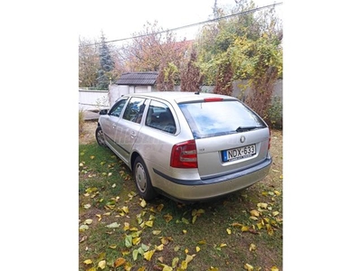 SKODA OCTAVIA Combi 1.6 Gift