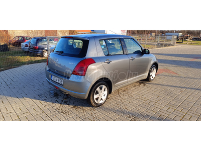 SUZUKI SWIFT 1.3 GLX