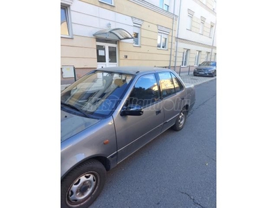 SUZUKI SWIFT Sedan 1.3 GLX