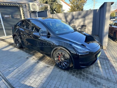 TESLA MODEL Y Performance AWD (Automata) Gyönyörű állapot. Azonnal elvihető