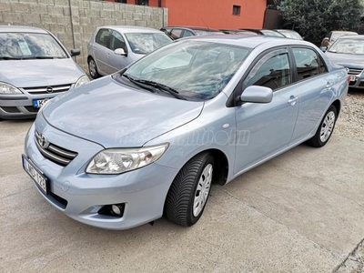 TOYOTA COROLLA Sedan 1.4