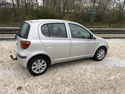 TOYOTA YARIS 1.0 Linea Sol ABS KITŰNŐ - MAGYARORSZÁGI - 175.000 KM !