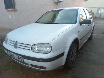 VOLKSWAGEN GOLF IV 1.4 Euro 25 év