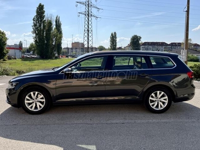 VOLKSWAGEN PASSAT VIII VARIANT COMFORTLINE LED-NAGYNAVI-ERGO COMFORT BELSŐ-DICTRONC-MULTIMÉDIA-GYÖNYÖRŰ