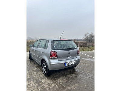 VOLKSWAGEN POLO IV 1.4 80 16V Comfortline Ice