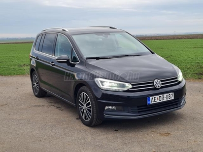 VOLKSWAGEN TOURAN 2.0 TDI BMT SCR Highline Első tulajtól. Végig VW-nél szervizelt