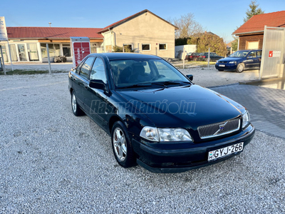 VOLVO S40 1.6