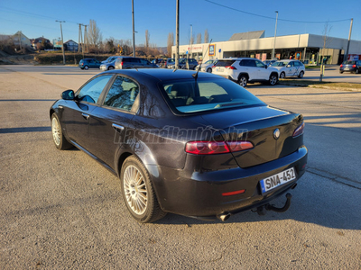 ALFA ROMEO 159 SW 2.4 JTD 20V Distinctive (Automata)