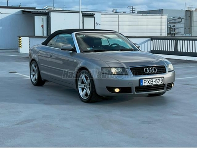 AUDI A4 CABRIO 2.5 V6 TDI