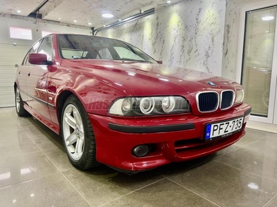 BMW 530d (Automata) Gyári M//imola red !! Újszerű !