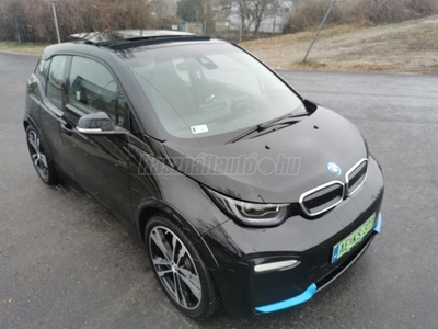 BMW I3 i3s 120Ah (Automata) NAPFÉNYTETŐ Hőszív ACC sávtartó táblafelismerő ráfutásgátló adaptív tempomat