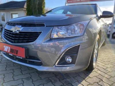 CHEVROLET CRUZE SW 1.7d LTZ Plus Navigáció.6seb.Digitklíma.Garancia