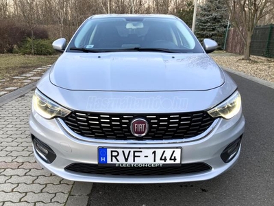 FIAT TIPO 1.4 16V Lounge Mo-i első tulaj Garanciális Tolatókamera Radar Tempomat Digitkíma Telefon tükör