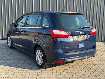 FORD C-MAX Grand1.6 VCT Titanium Tolatókamera - Ülésfűtés - Kulcs nélküli nyitás és indítás