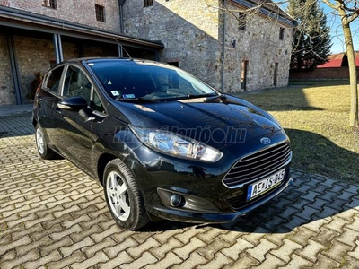 FORD FIESTA 1.0 GDi Titanium