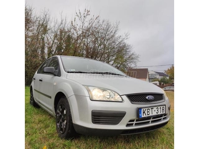 FORD FOCUS 1.4 Ambiente