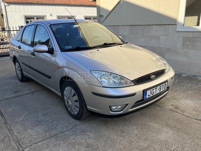 FORD FOCUS 1.6 Fresh