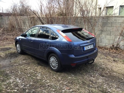 FORD FOCUS 1.6 Ghia