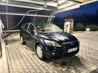 FORD FOCUS 1.6 Ti-VCT Fresh