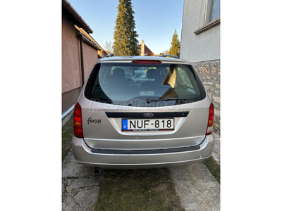 FORD FOCUS 1.8 Ghia