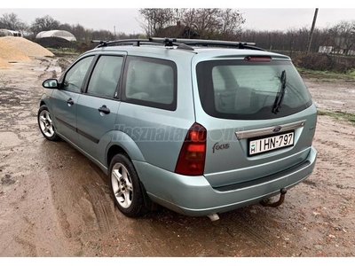 FORD FOCUS 1.8Di Ghia