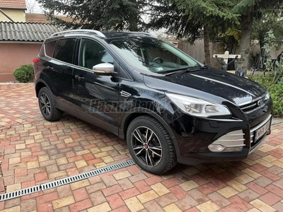 FORD KUGA 2.0 TDCi Titanium