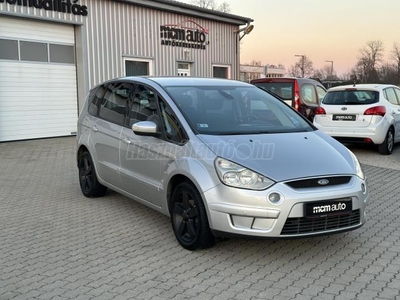 FORD S-MAX 2.0 TDCi Titanium D.KLÍMA/PDC/17'/AZONNAL ELVIHETŐ