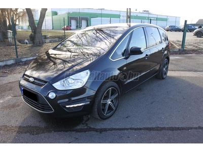 FORD S-MAX 2.2 TDCi Titanium (Automata) 7 SZEMÉLYES-PANORÁMATETŐ-BŐR BELSŐ-ADAPTÍV TEMPOMAT