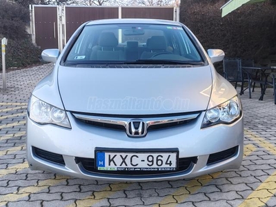 HONDA CIVIC 1.8 ES SEDAN MAGYARORSZÁGI!