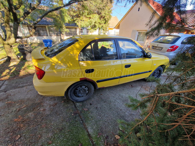 HYUNDAI ACCENT 1.5 LS