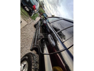 JEEP GRAND CHEROKEE 2.7 CRD Laredo (Automata) WG