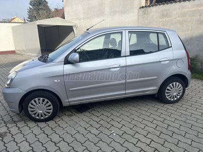 KIA PICANTO 1.0 EX