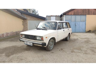 LADA 2104 1300