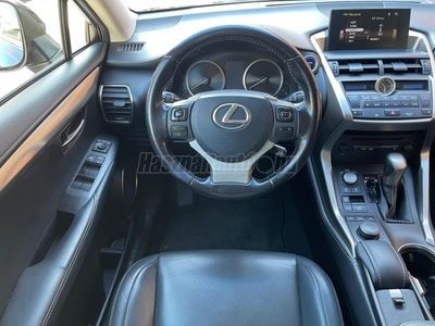 LEXUS NX 300h Comfort FWD CVT / Akár 1 év Garancia!/ 2. Tulaj!/ Bőr/ Kamera/ LED/ 197eKm!/