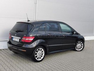 MERCEDES-BENZ B 180 CDI Autotronic 17 Alu/Félbőr/Tolatóradar