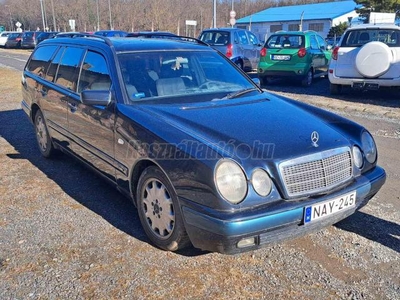 MERCEDES-BENZ E 220 T CDI Classic