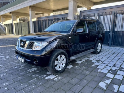 NISSAN PATHFINDER 2.5 Tdi SE (Automata)