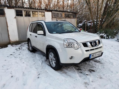 NISSAN X-TRAIL 2.0 dCi XE