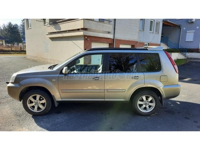 NISSAN X-TRAIL 2.5 Elegance Plus (Automata) Mod.2005 4WD Xenon Navi Ülésfűtés Tempomat Panoráma tető