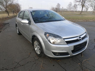 OPEL ASTRA 1.4 Elegance