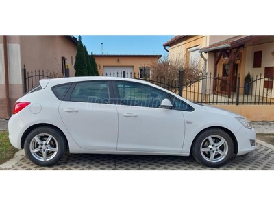 OPEL ASTRA J 1.3 CDTI EcoFLEX Enjoy /205ezerKM