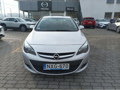 OPEL ASTRA J Sedan 1.6 Enjoy EURO6 Foglalózva!