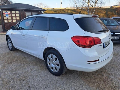 OPEL ASTRA J Sports Tourer 1.7 CDTI Enjoy