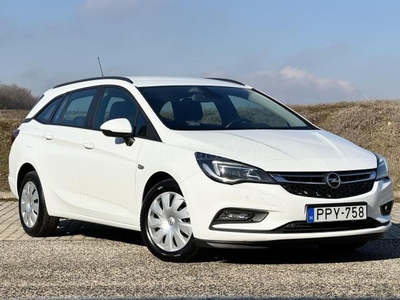 OPEL ASTRA K Sports Tourer 1.4 T Enjoy Magyar/1 ÉV GARANCIA/1.Tulaj/Szervizkönyv/Gyári fényezésű