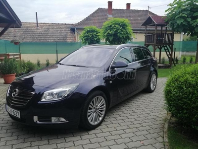 OPEL INSIGNIA Sports Tourer 2.0 CDTI Cosmo