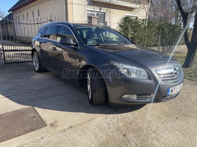 OPEL INSIGNIA Sports Tourer 2.0 CDTI Edition